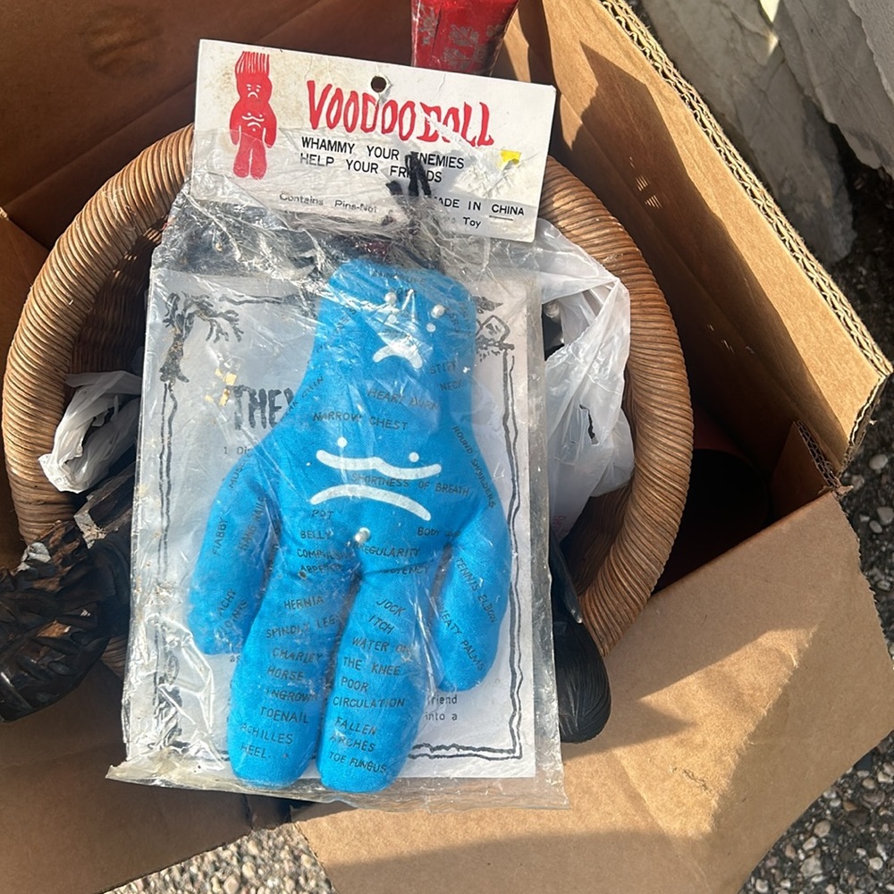 Voodoo doll blue and black - Picture 2 of 2